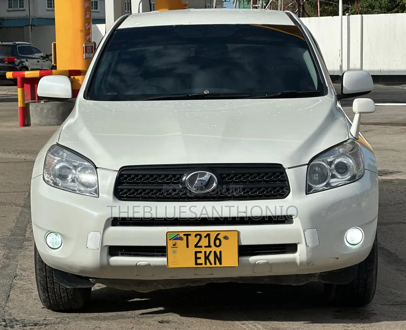 Toyota RAV4 2009 White