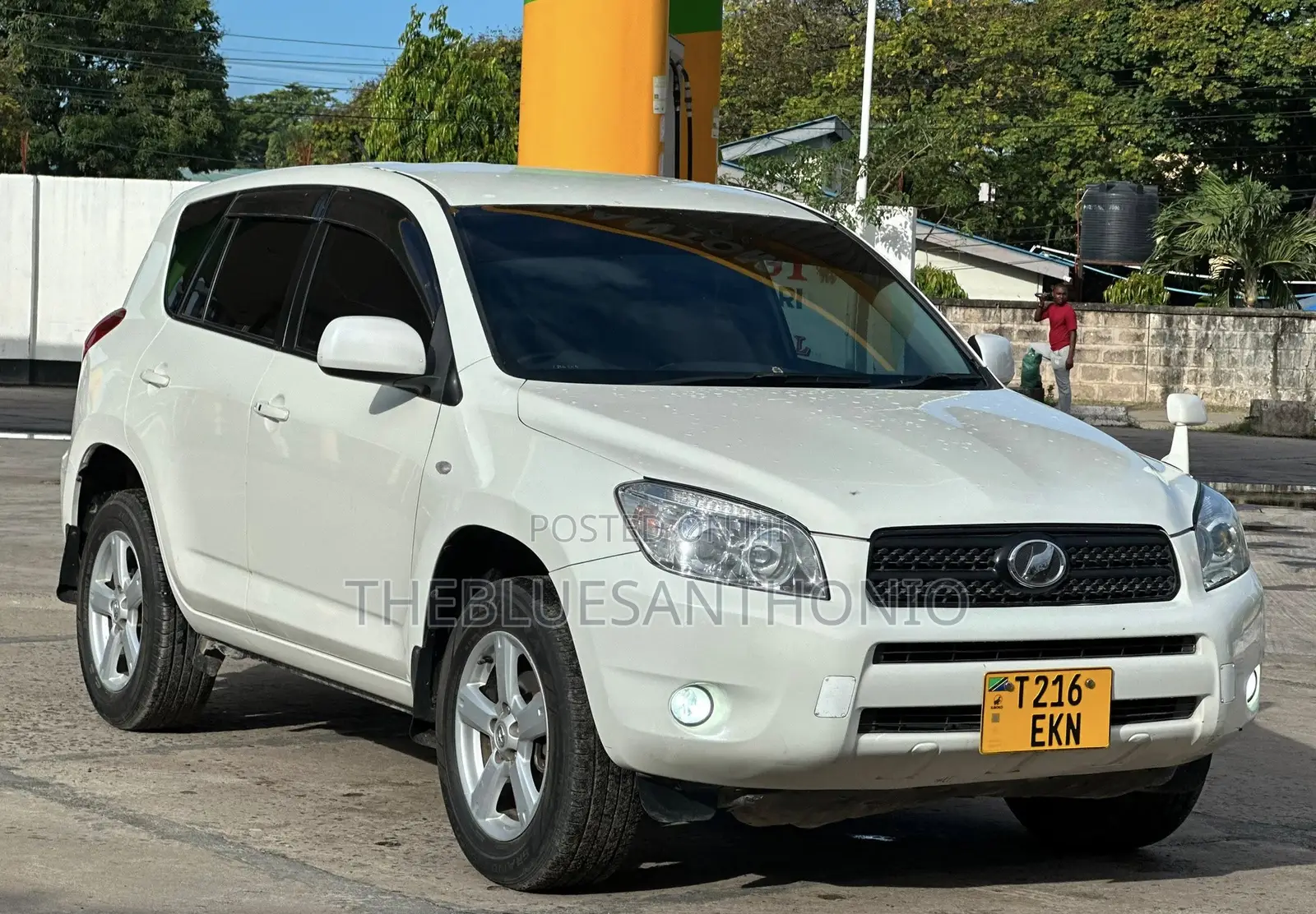 Toyota RAV4 2009 White