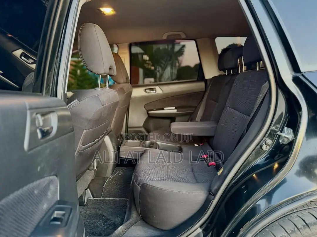 Subaru Forester 2011 Black