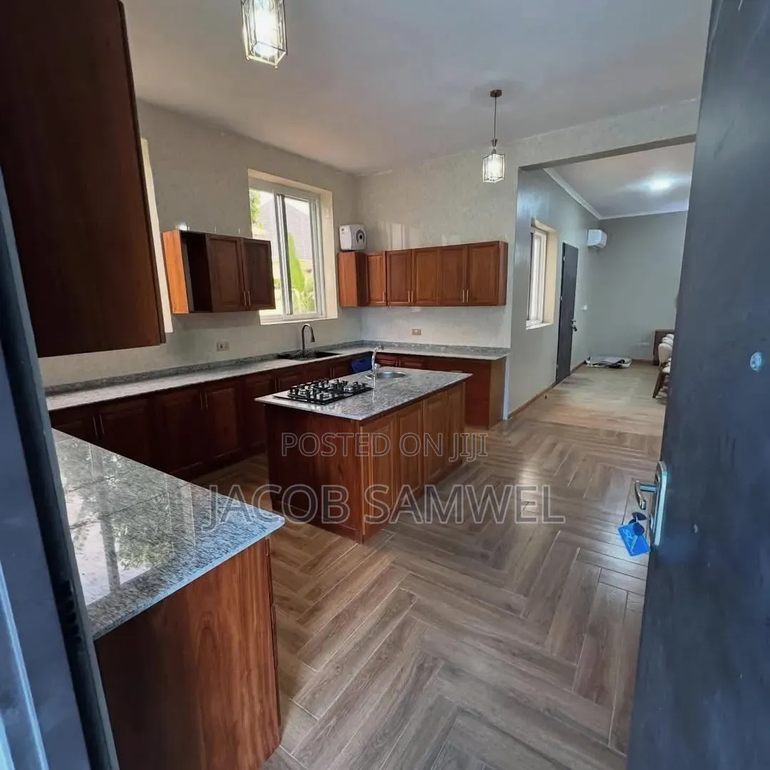 4bdrm House in Ununio Beach, Kinondoni for rent