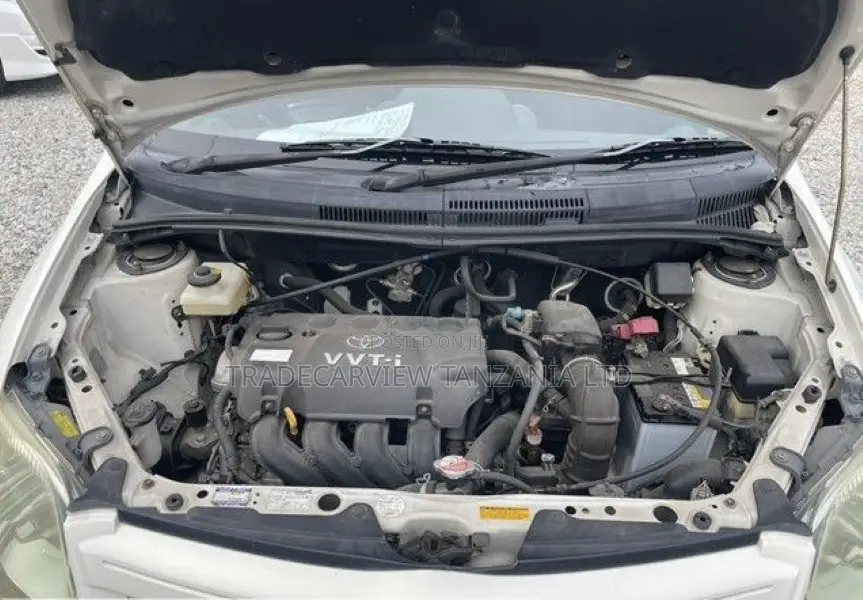Toyota IST 2003 Pearl