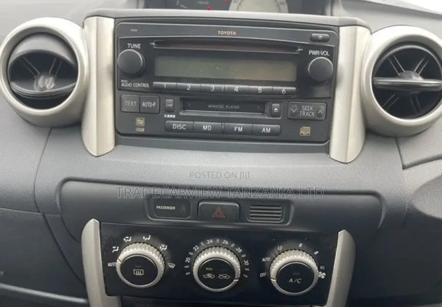 Toyota IST 2003 Pearl