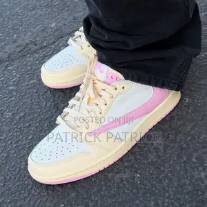 Travis Scott X Air Jordan 1 Low Og