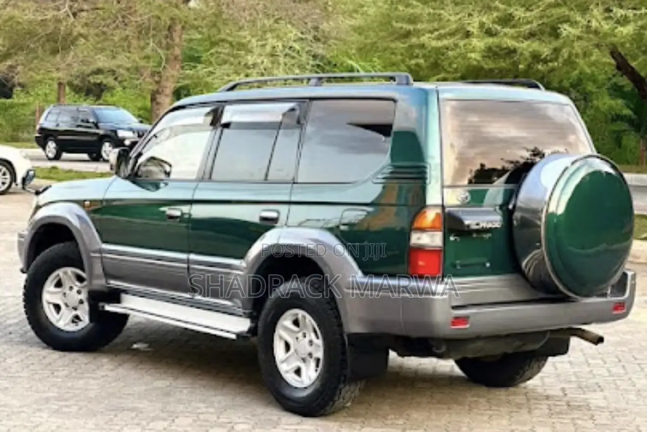 Toyota Land Cruiser Prado 3.0 D-4D 3dr 2001 Green