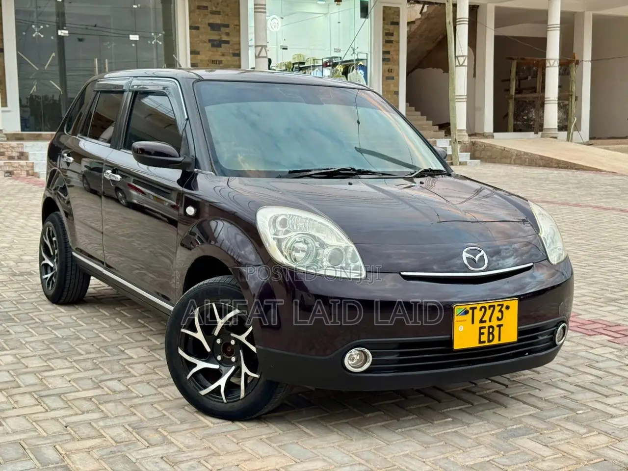 Mazda Verisa 2011 Black