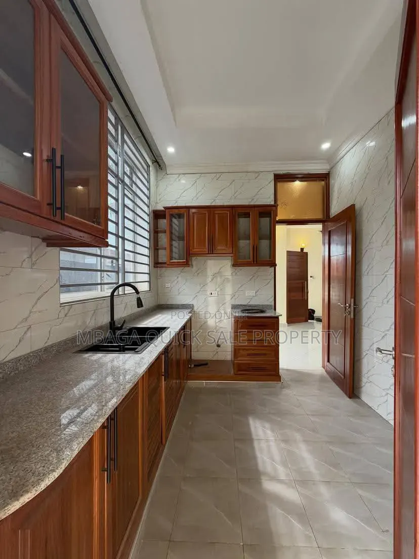 3bdrm Apartment in Sinza for rent