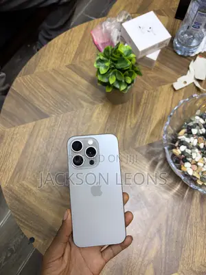 Apple iPhone 15 Pro 256 GB Silver