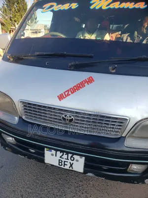 Toyota HiAce 1996 Gray