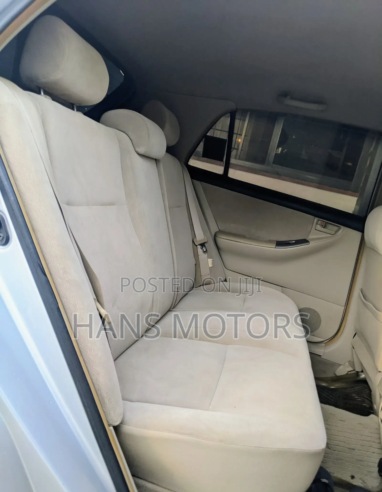 Toyota Corolla RunX 2002 Silver