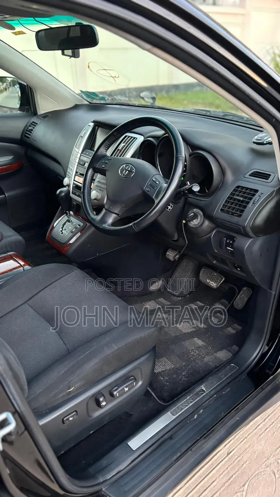 Toyota Harrier 2005 Black