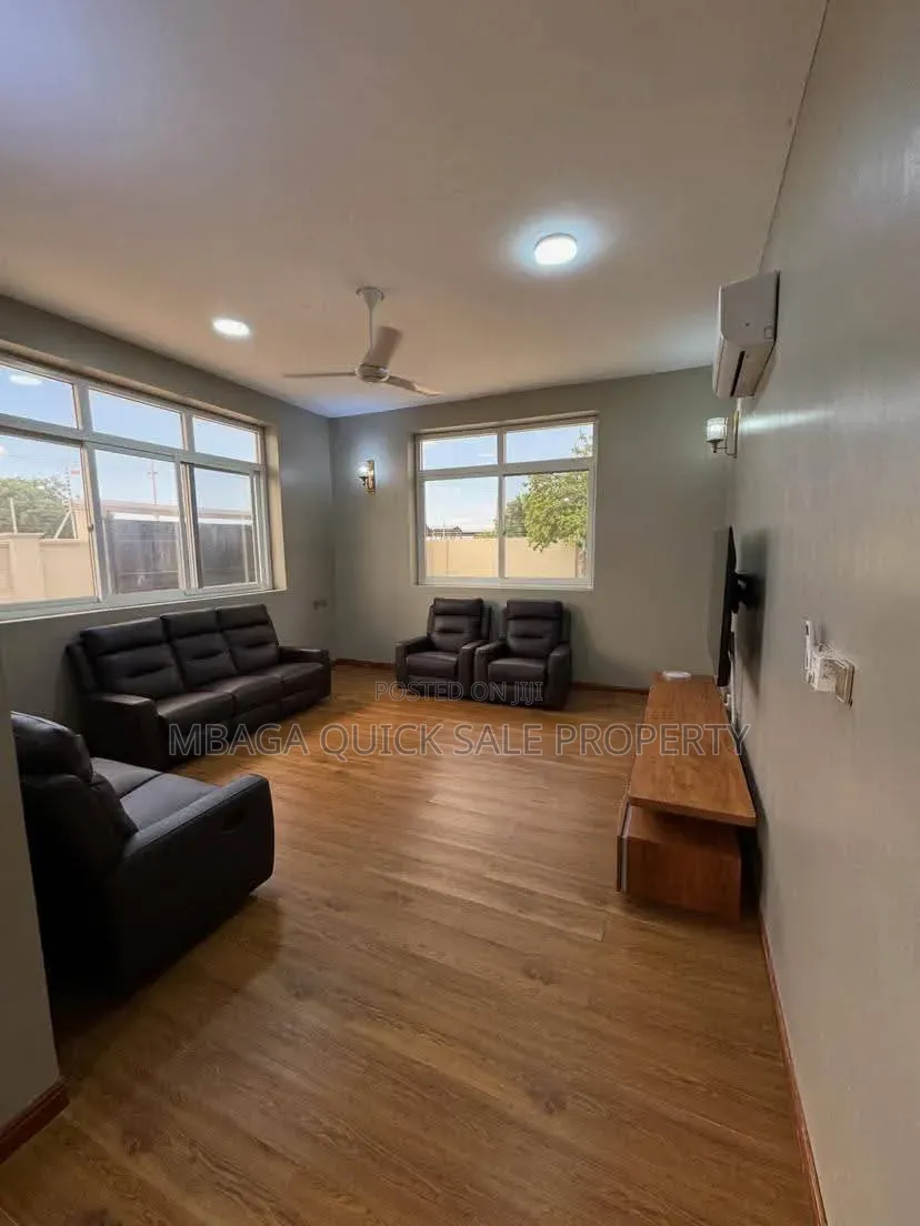 4bdrm House in Ununio Beach, Bunju for rent