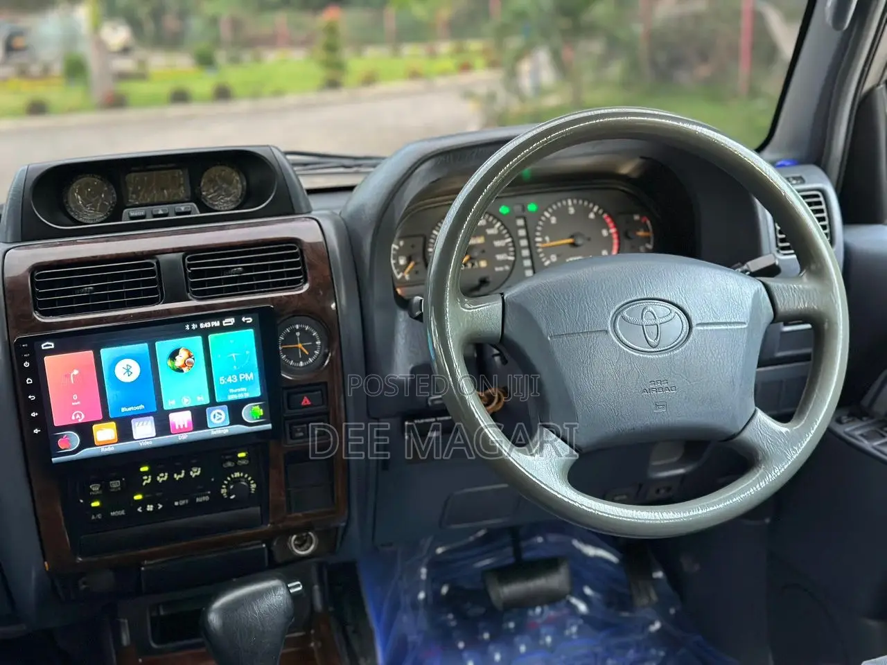 Toyota Land Cruiser Prado 2002 White