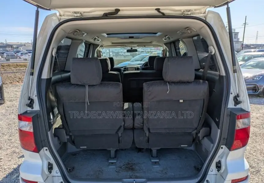 Toyota Alphard 2002 Pearl