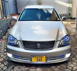 Toyota Crown 2006 Silver
