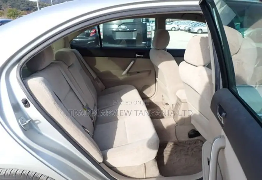 Toyota Premio 2003 Silver