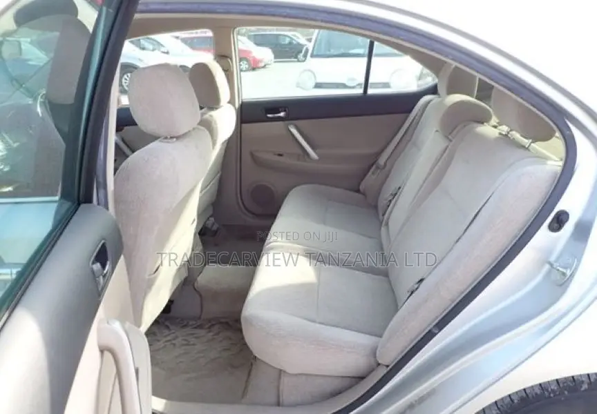 Toyota Premio 2003 Silver