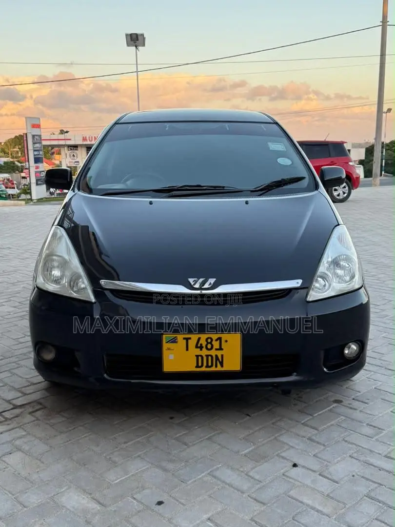 Toyota Wish 2011 Black