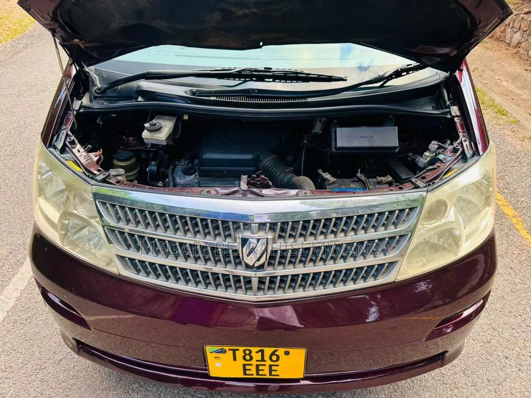 Toyota Alphard 2005 Maroon