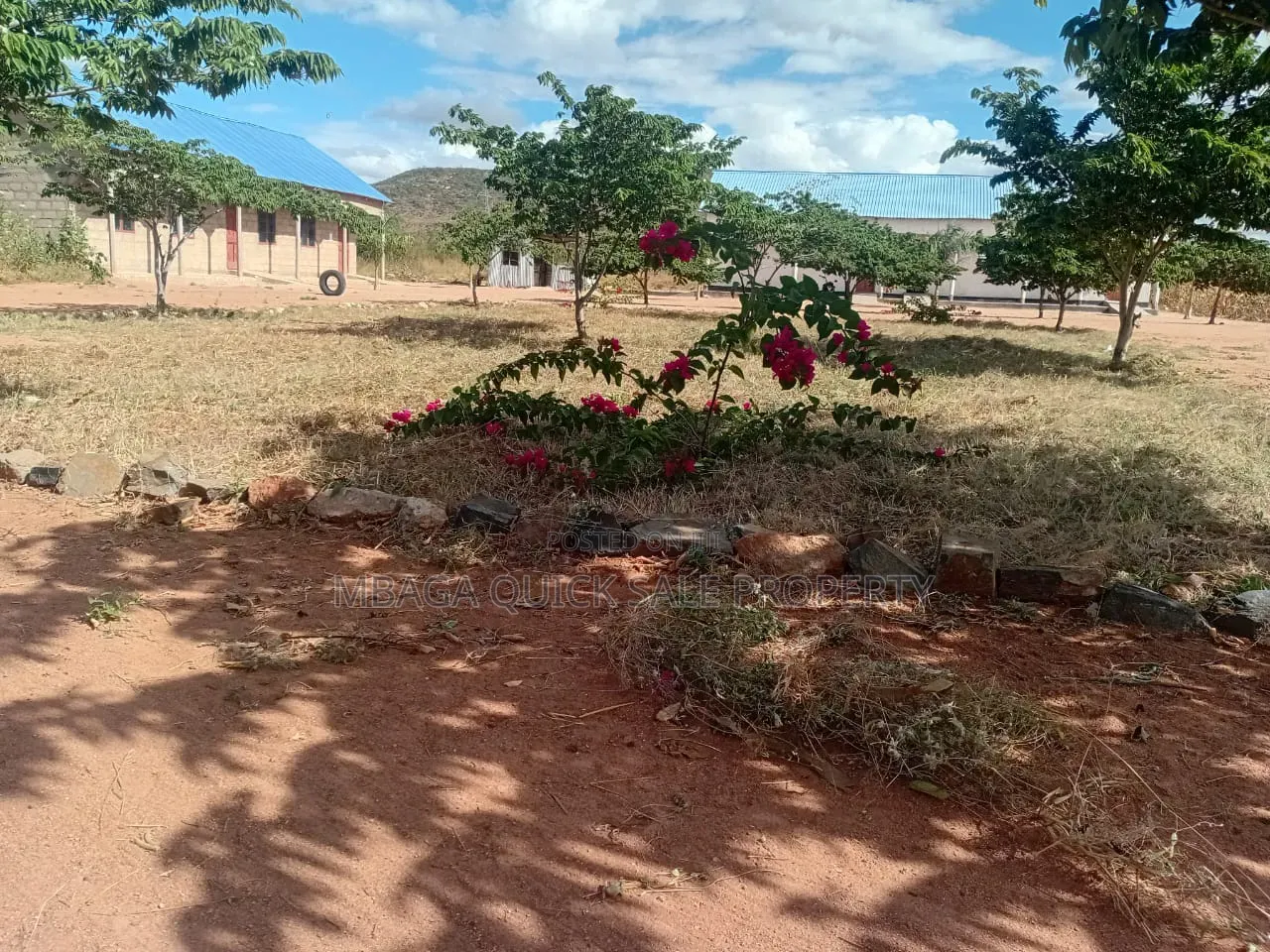 3bdrm House in Ada Estate for rent