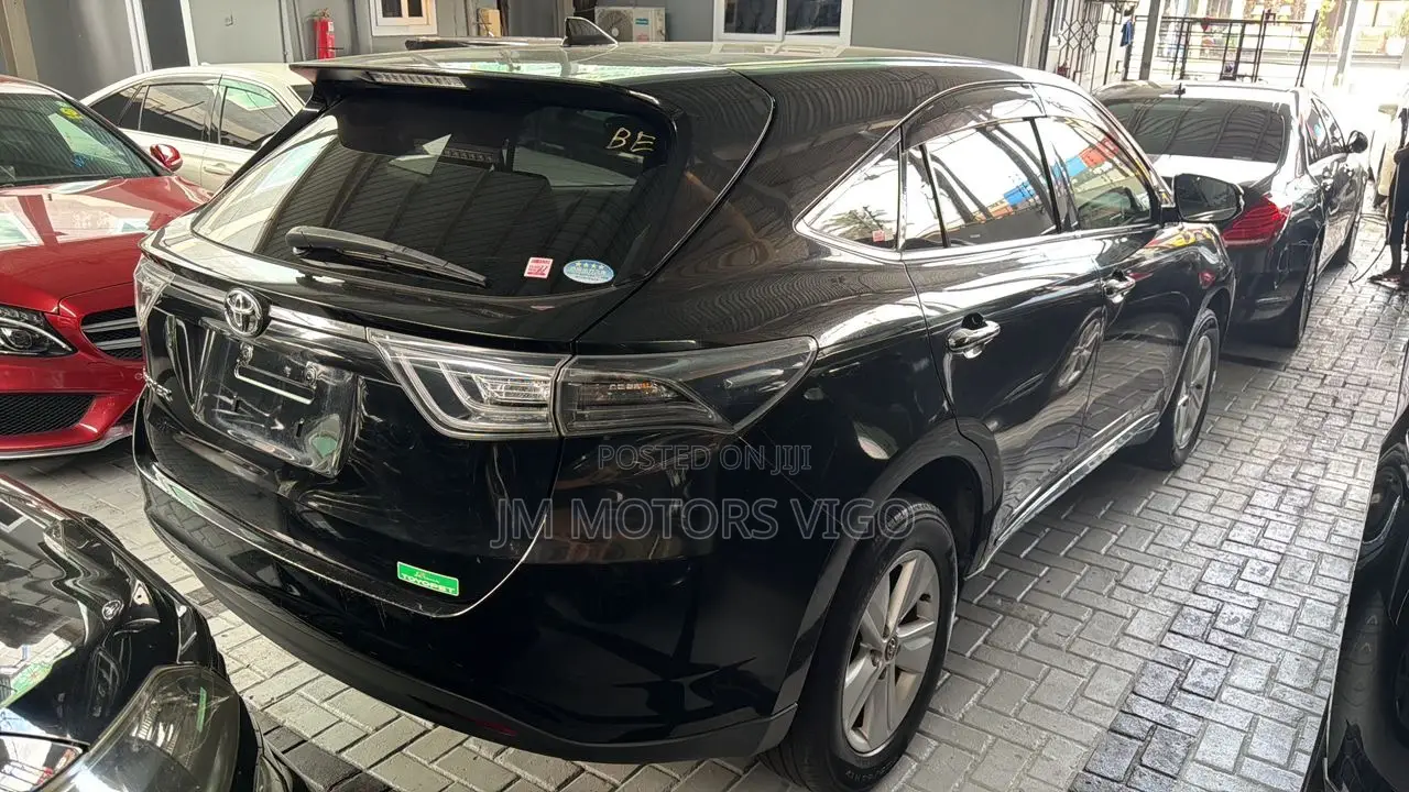 Toyota Harrier Progress Metal & Leather 2016 Black