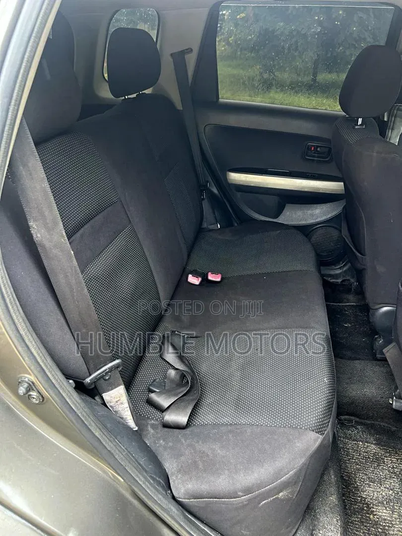 Toyota IST 2004 Gray