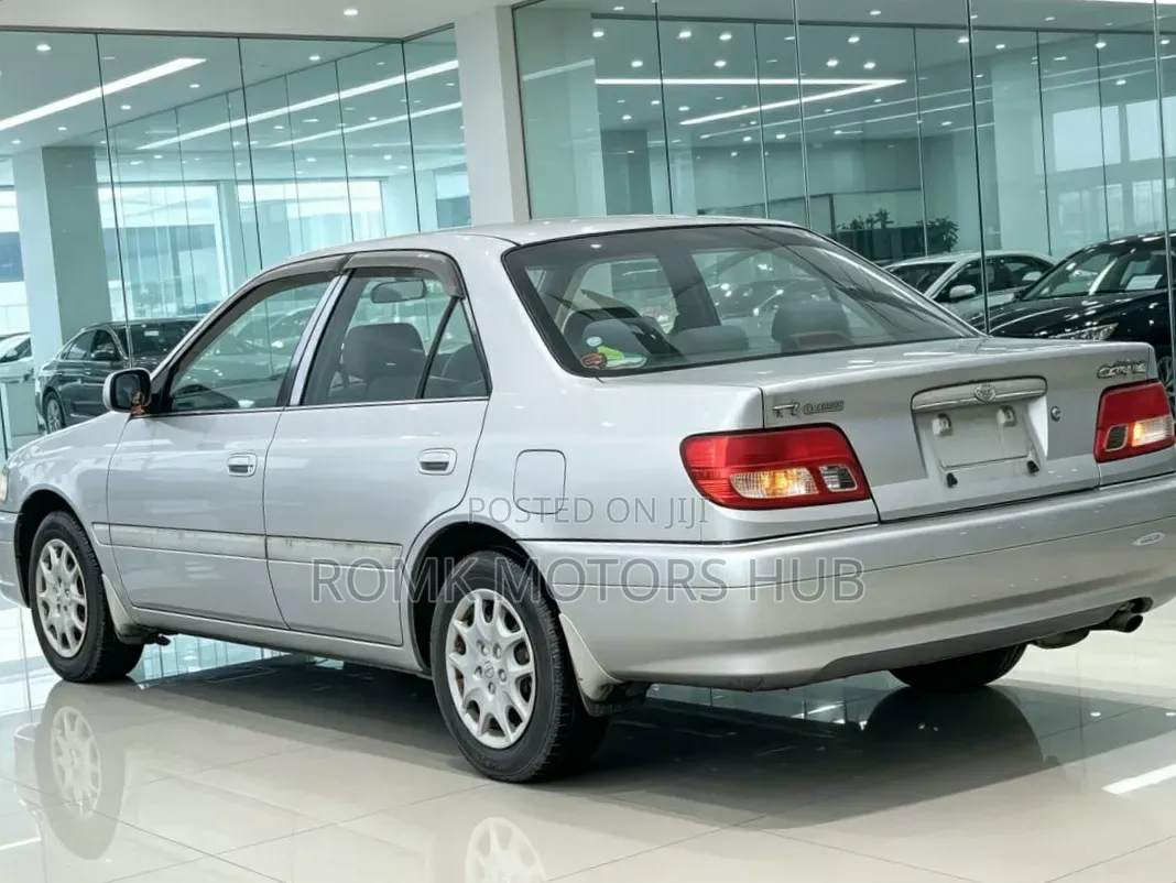 Toyota Carina 1999 Silver