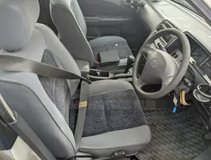 Toyota Carina 1999 Silver
