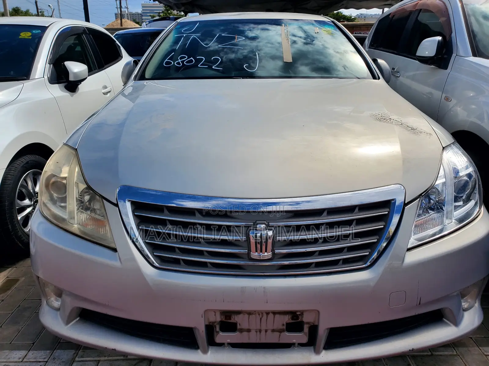 Toyota Crown 2011 Silver