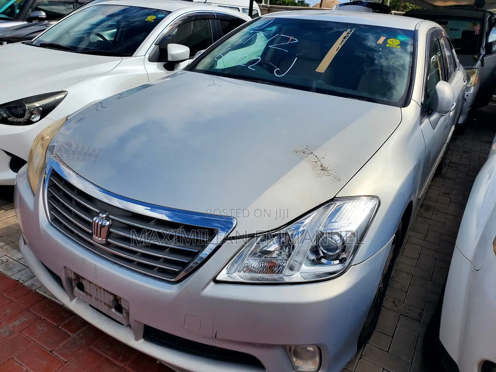 Toyota Crown 2011 Silver