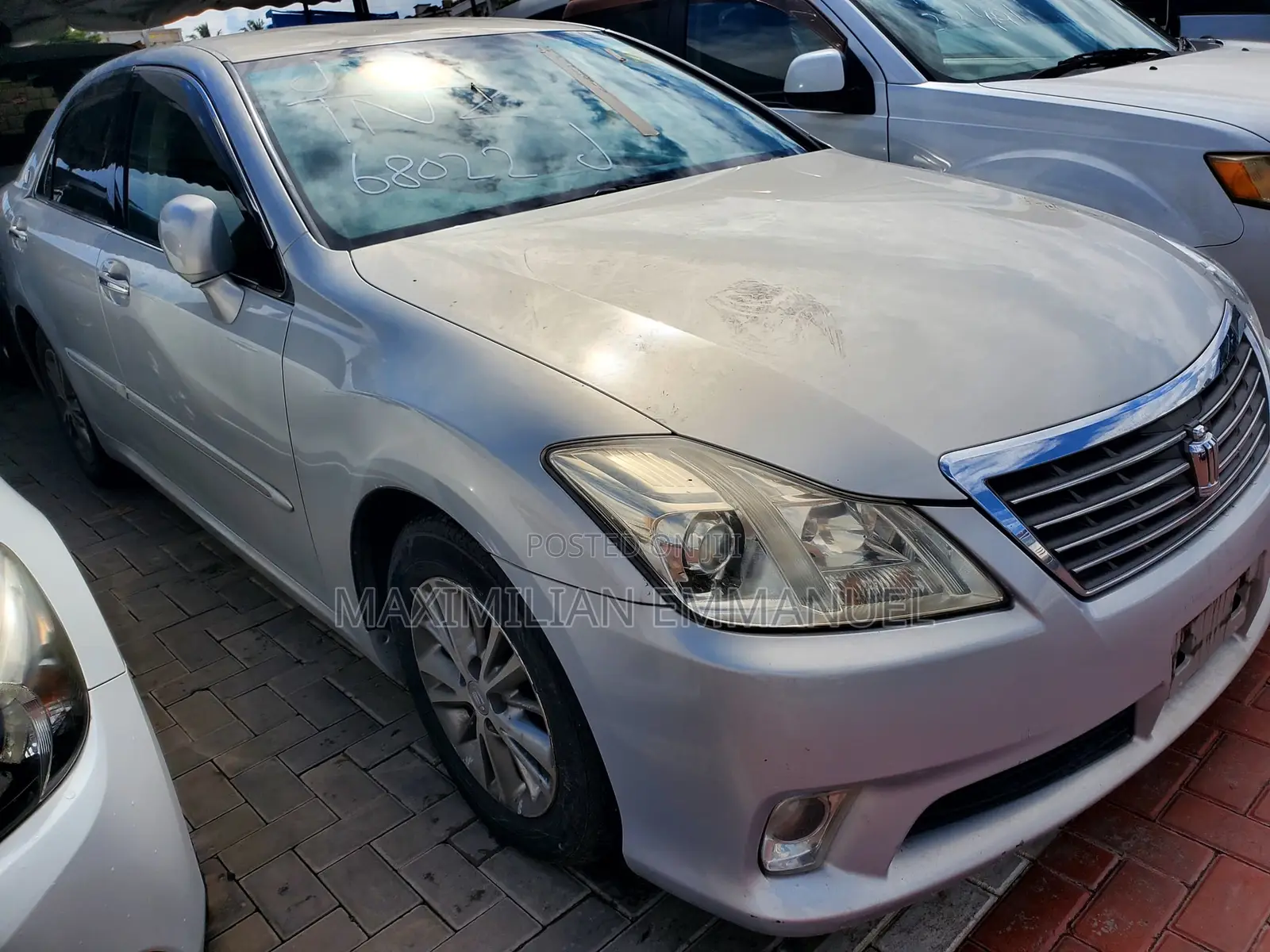 Toyota Crown 2011 Silver