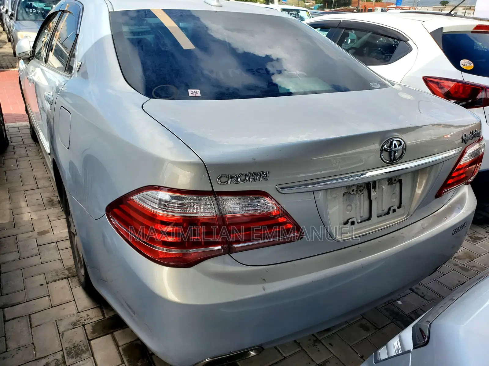 Toyota Crown 2011 Silver