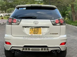 Toyota Harrier 2007 White