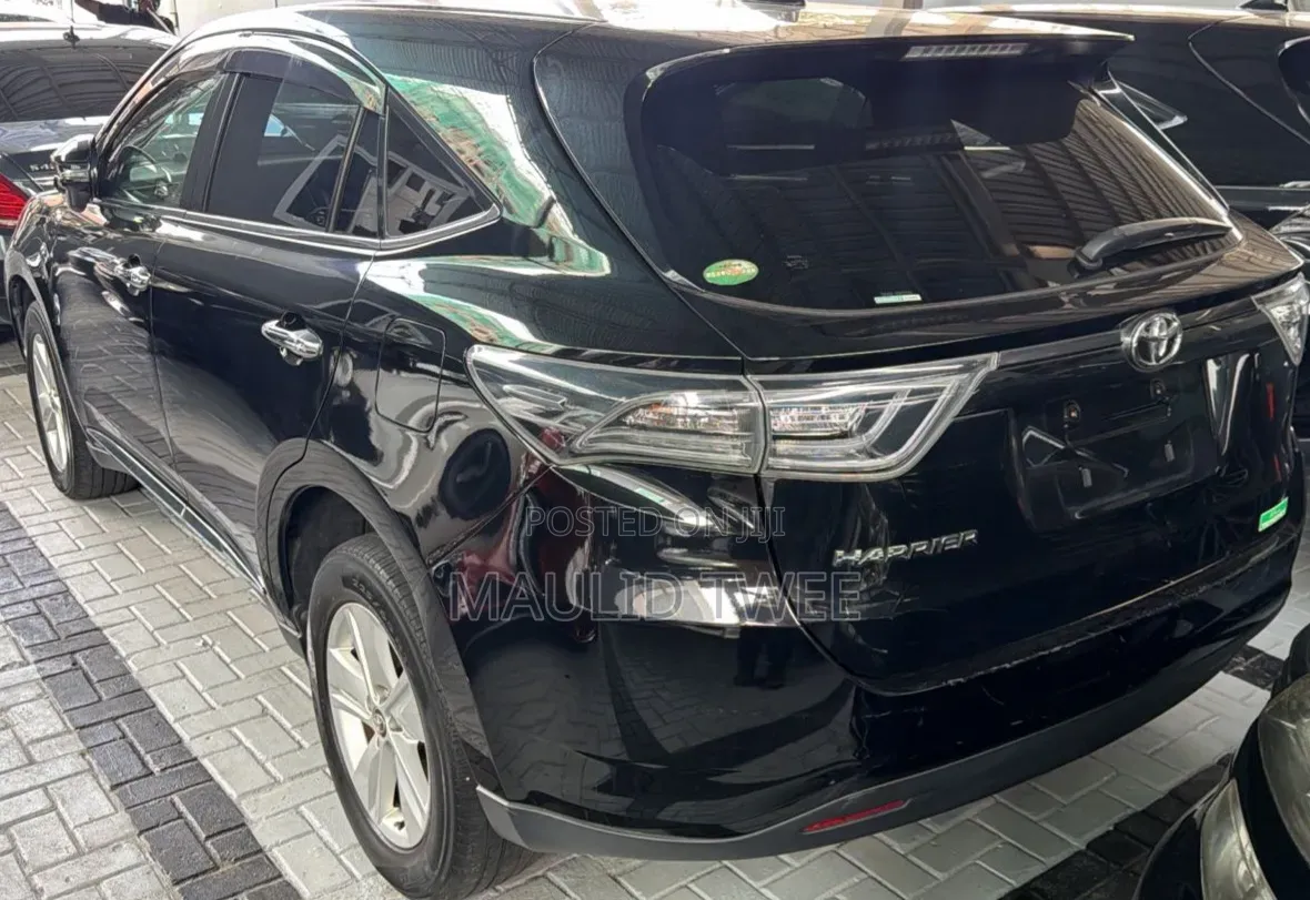 Toyota Harrier 2016 Black