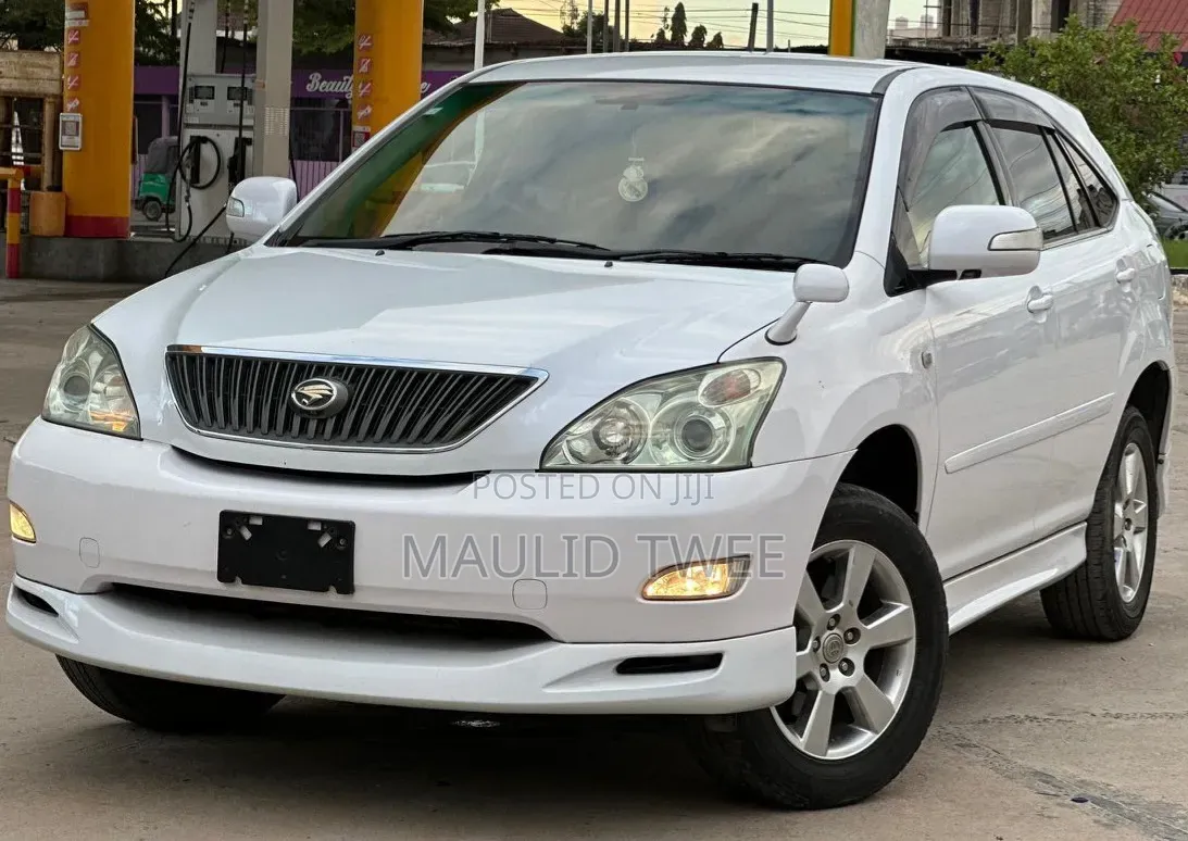 Toyota Harrier 2006 White
