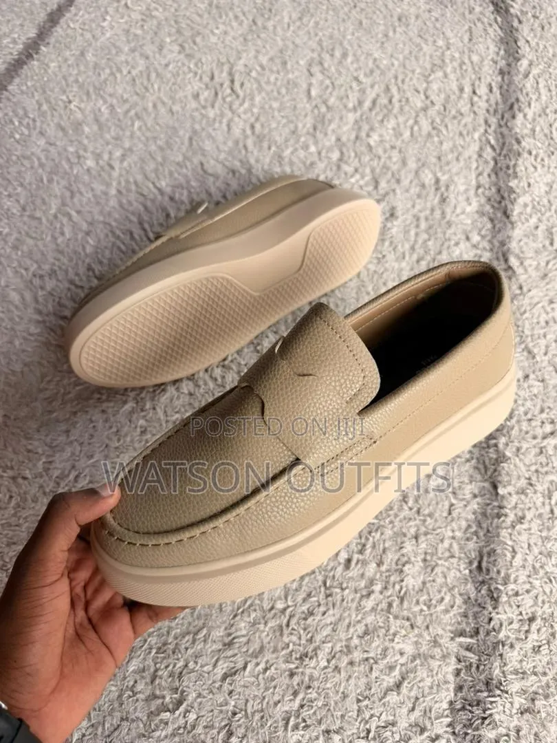 Men's Leather Shoes or Footwears Completely Og Smartly Leathered