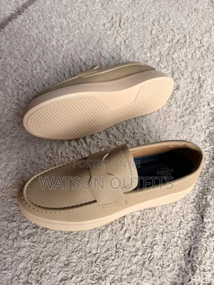 Men's Leather Shoes or Footwears Completely Og Smartly Leathered