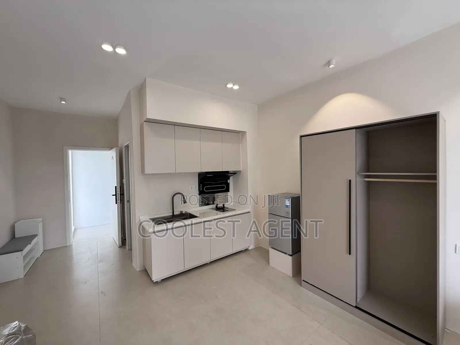 Furnished 1bdrm Apartment in Coolest Estate, Oyster Bay for rent