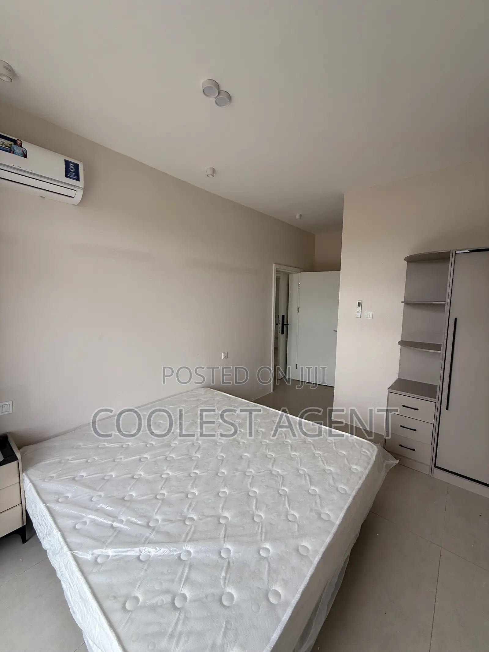 Furnished 2bdrm Apartment in Coolest Estate, Oyster Bay for rent