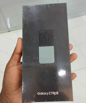 New Samsung Galaxy Z Flip 5 256 GB Black