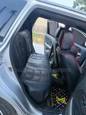 Toyota IST 2004