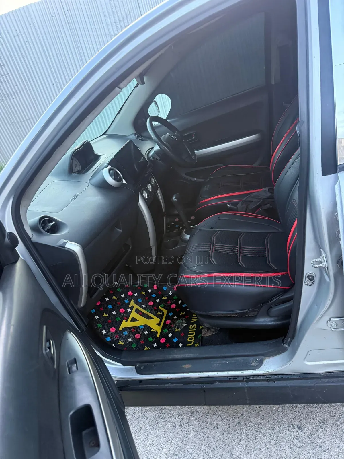 Toyota IST 2004