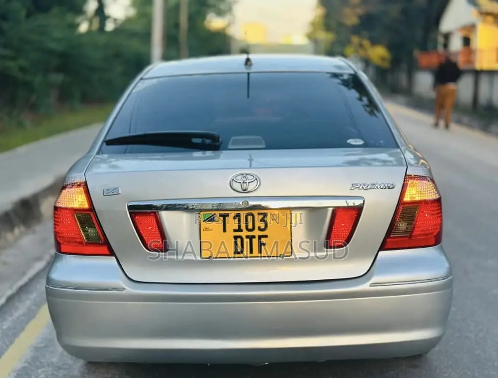 Toyota Premio 1.8 AWD 2005 Silver