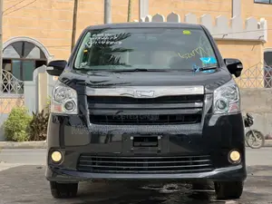 Toyota Noah 2009 Black