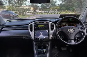 Toyota Kluger 2002 Black