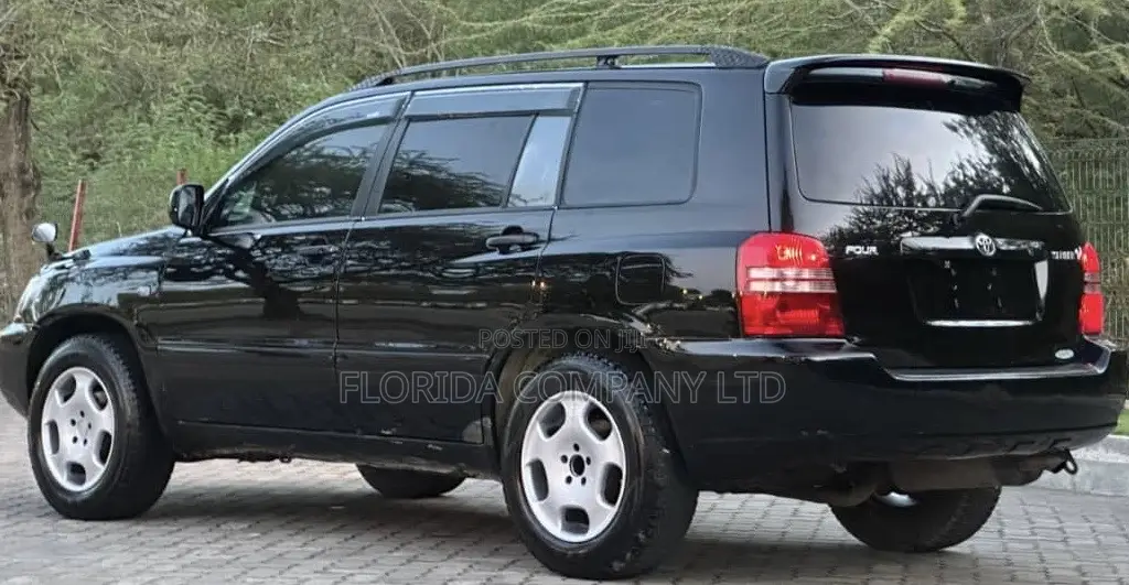 Toyota Kluger 2002 Black