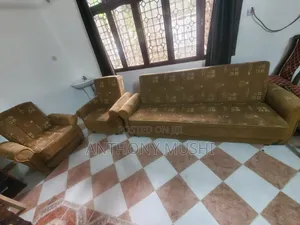 Sofas, Makochi