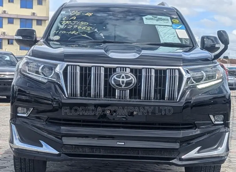 Toyota Land Cruiser Prado 2021 Black