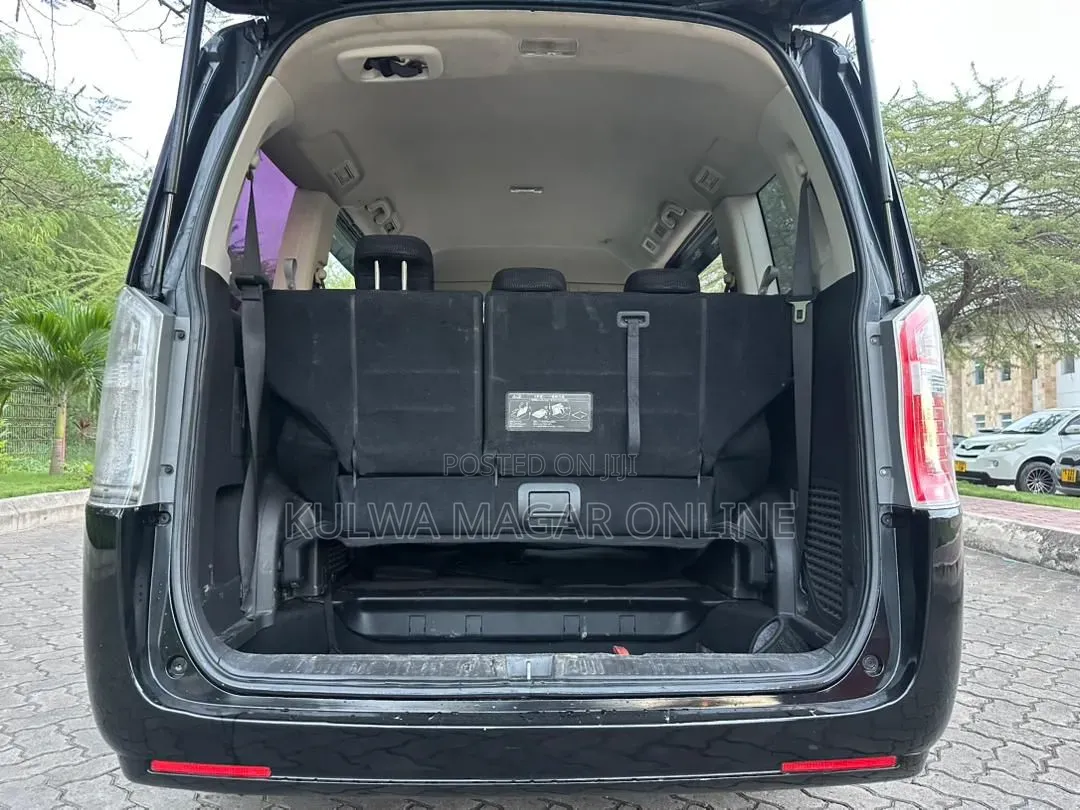 Honda Stepwgn 2013 Black