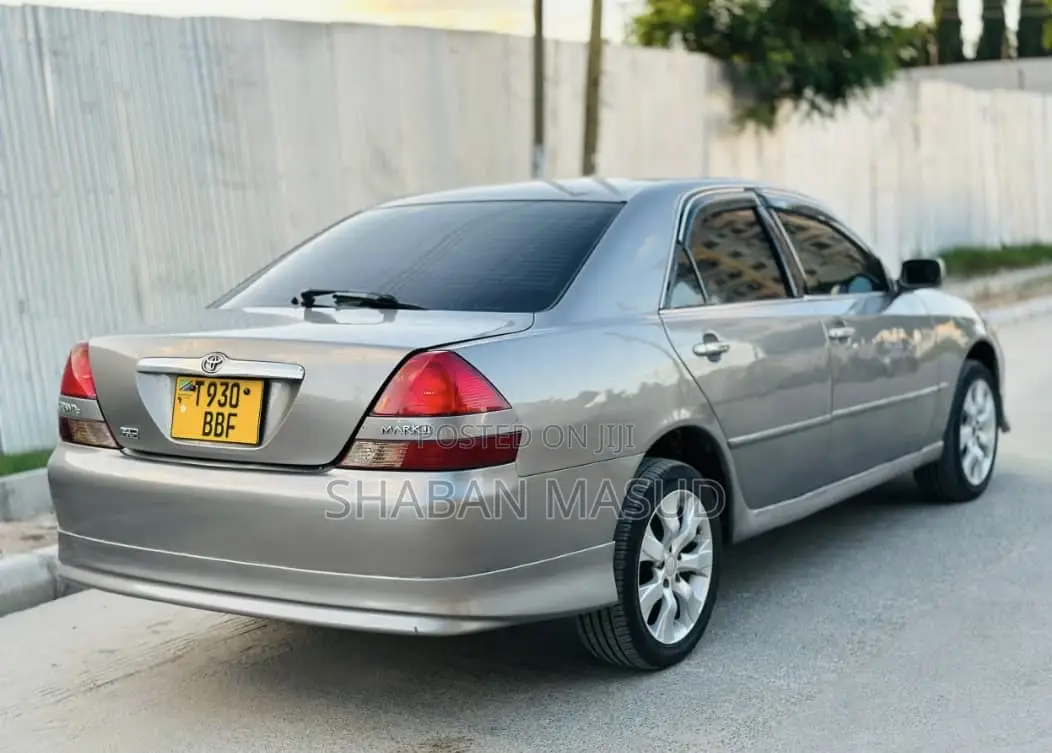Toyota Mark II 2.0 AWD 2002 Gray