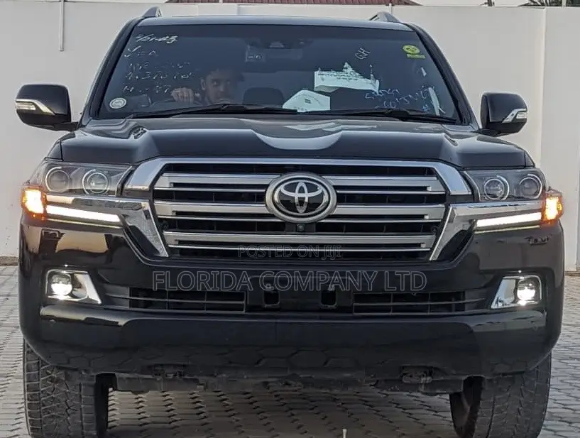 Toyota Land Cruiser Prado 2016 Black